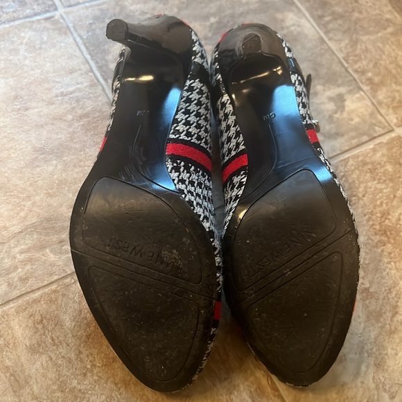 Nine West Shoe And purse Set - Picture 5 of 7